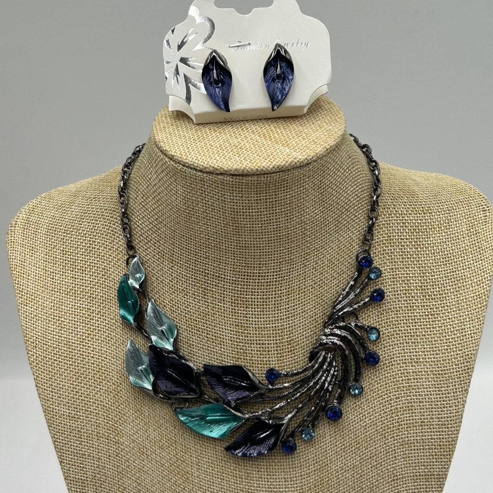 Tommy Hilfiger Repurposed Tie Necklace Set Blue Crystal Brooch Enamel Earrings - Picture 13 of 13